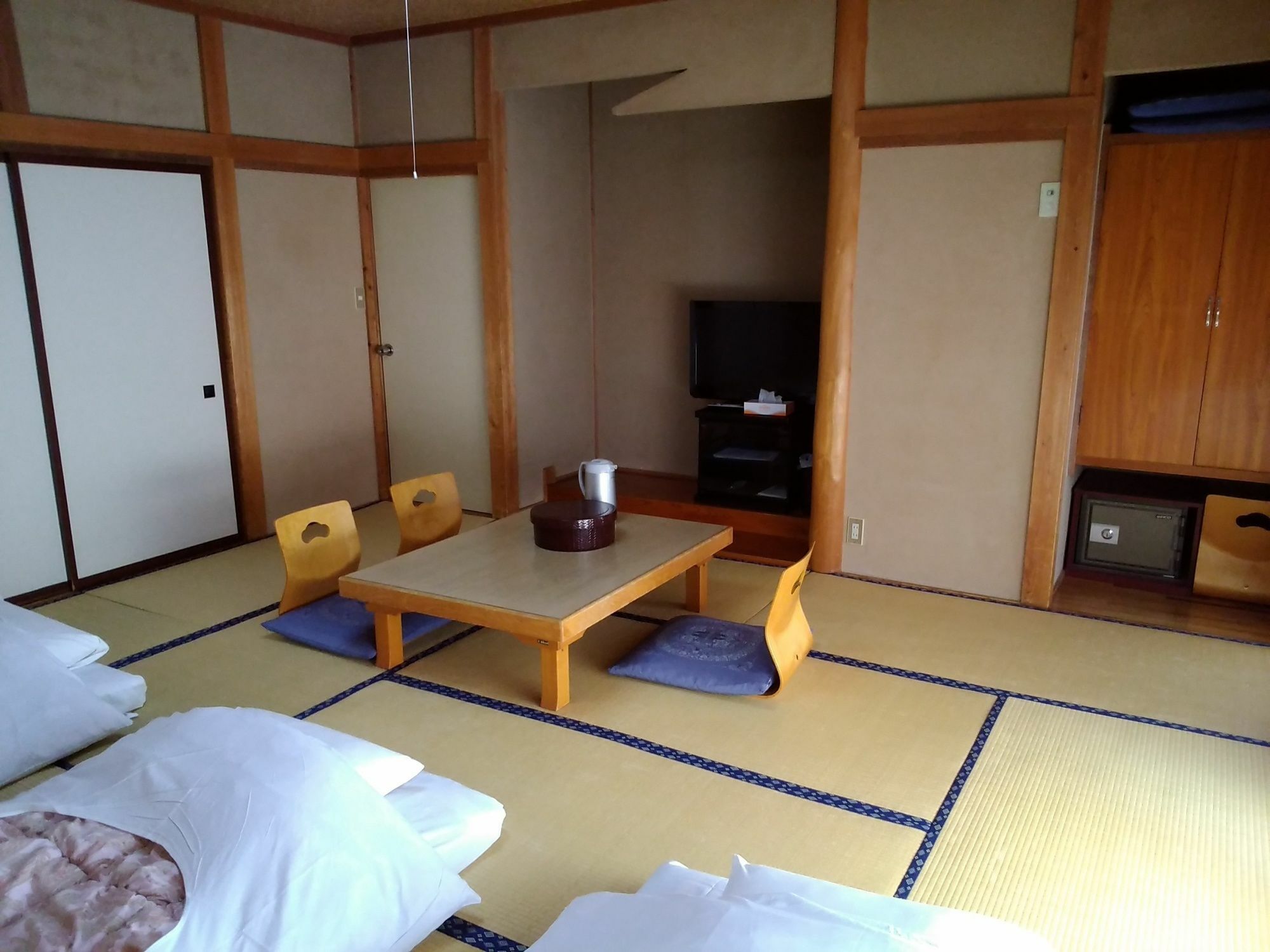 Nishimiyasou Hotel Fujikawaguchiko Exterior photo